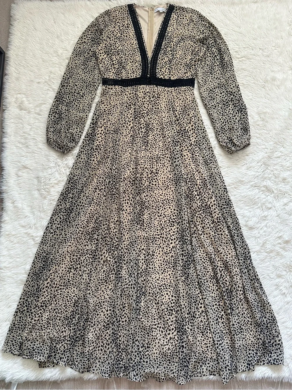 Baltic Born Dress Cha Cha Print Maxi Leopard Cheetah Long Sleeve V-neck Sz M - Picture 4 of 15